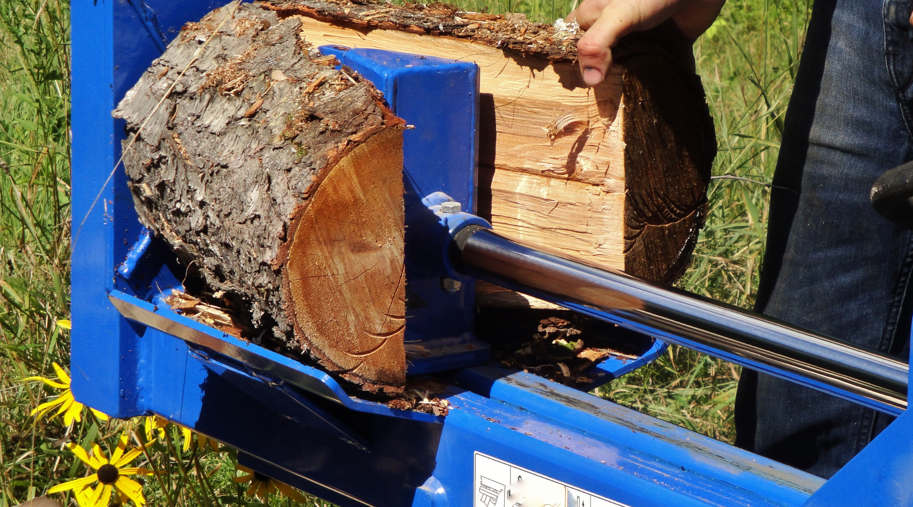 The Ultimate Log Splitter Buying Guide (2025)