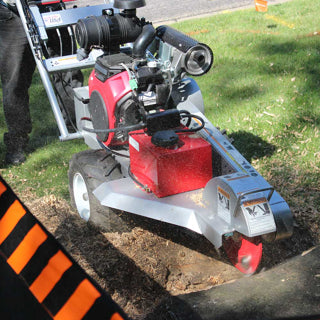 Dosko Stump Grinder | 20 HP Self-Propelled | Honda GX630 Dosko